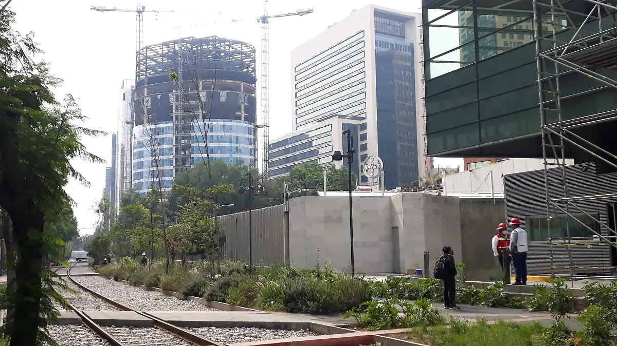 OBRAS EN CONSTRUCCION. Foto Mauricio Huizar (28)